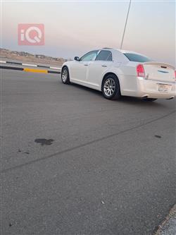 كرايسلر 300